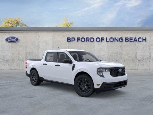 New 2026 Ford Maverick XLT FWD image 7