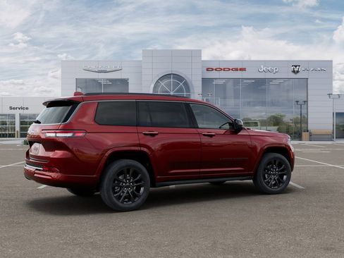 New 2026 Jeep Grand Cherokee L Limited AWD/4WD image 39