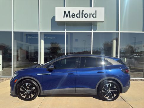 Used 2021 Volkswagen ID.4 Pro S w/ ID.4 Protection Package image 7