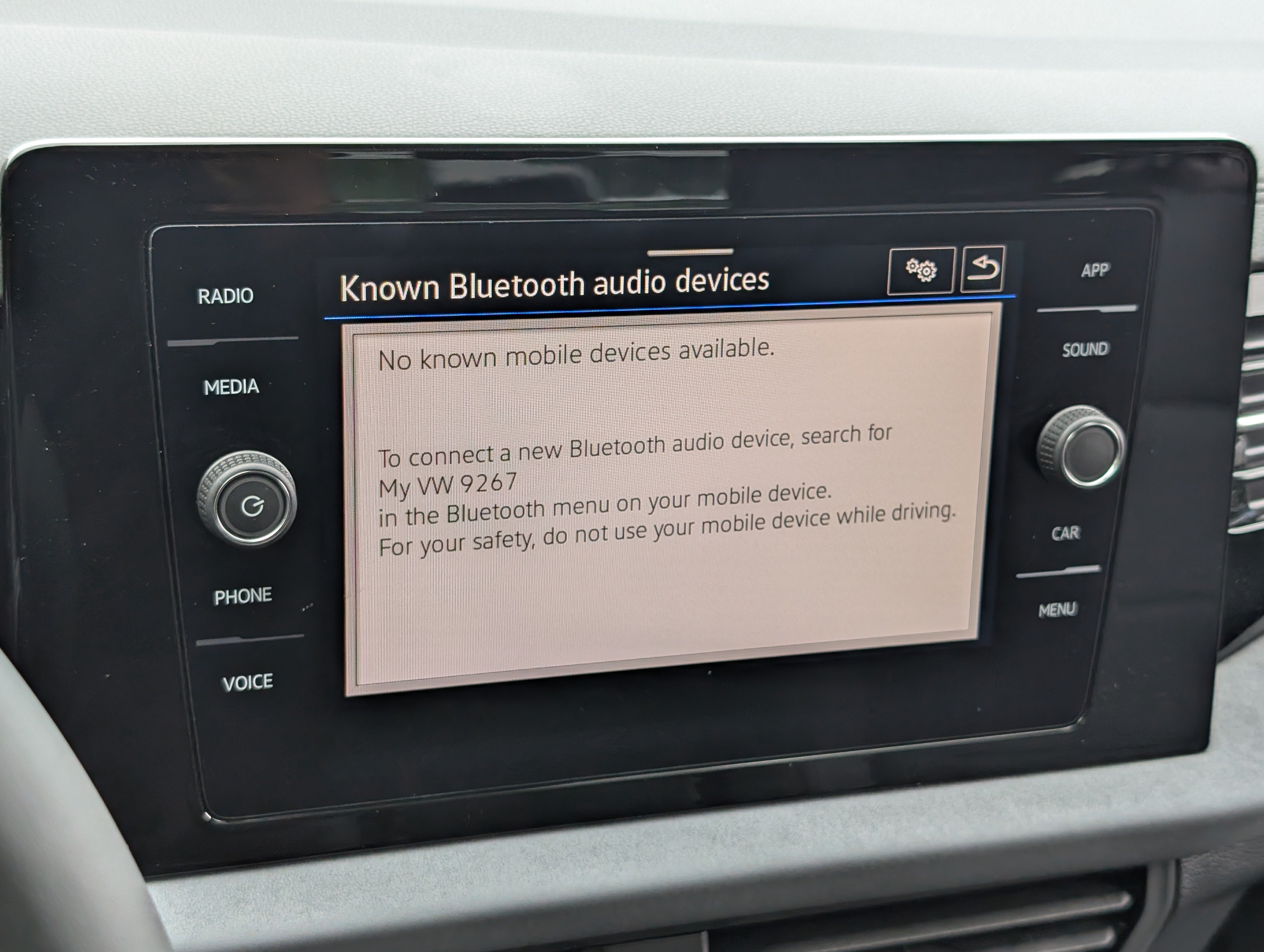 Used 2025 Volkswagen Jetta SE w/ Sunroof Package FWD image 29