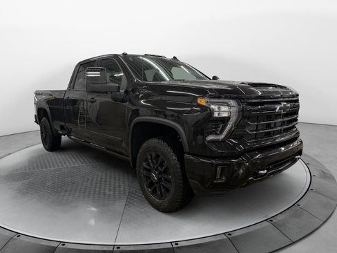 New 2026 Chevrolet Silverado 3500 High Country w/ High Country Premium Package image 4