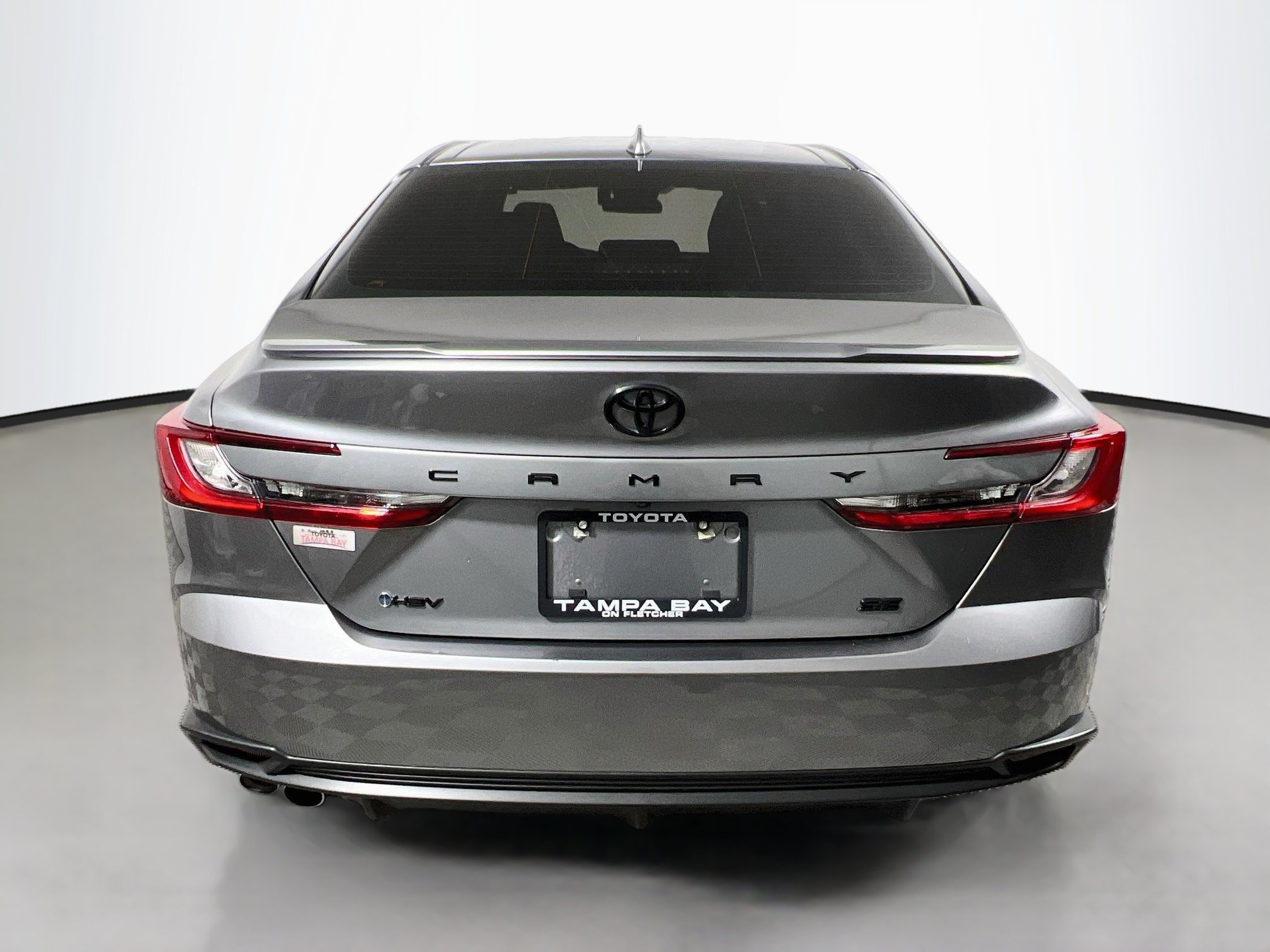 Used 2025 Toyota Camry SE FWD image 6