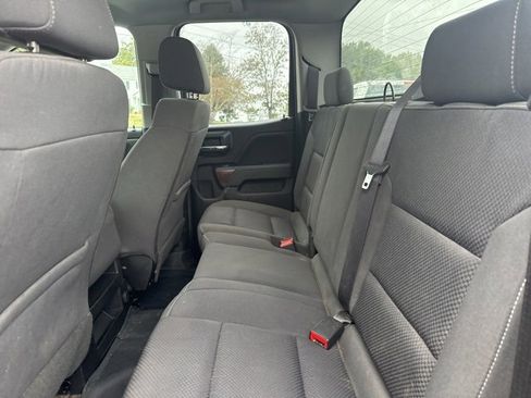 Used 2019 GMC Sierra 1500 SLE w/ SLE Value Package image 40