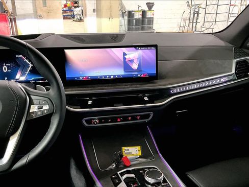 Used 2026 BMW X5 xDrive40i image 7