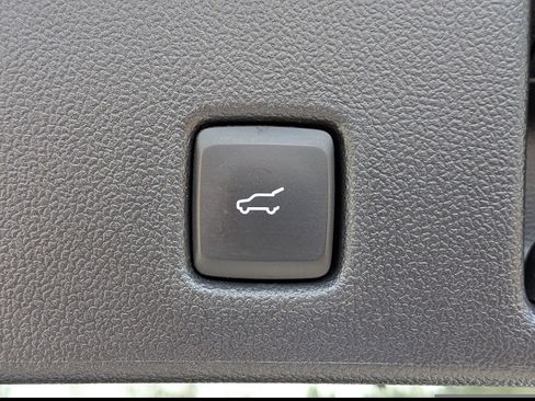 Certified 2023 Ford Escape ST-Line Select w/ Tech Pack #1 image 15