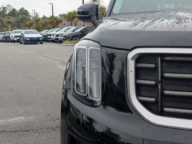 Used 2025 Kia Telluride S FWD image 9