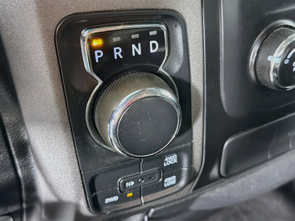 Used 2013 RAM 1500 ST w/ SXT Appearance Group AWD/4WD image 16