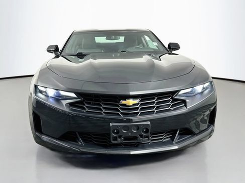Used 2023 Chevrolet Camaro LT RWD image 3