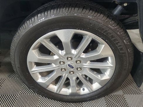 Used 2021 Ford F150 Limited AWD/4WD image 10