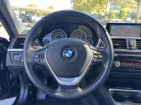 Used 2015 BMW 328i Sedan RWD image 13