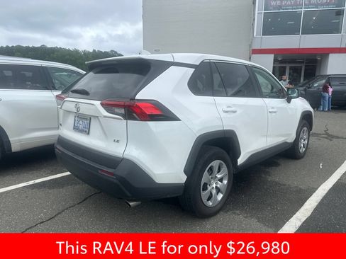 Used 2023 Toyota RAV4 LE FWD image 13