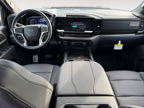 New 2025 Chevrolet Silverado 2500 LT w/ Trail Boss Package image 10