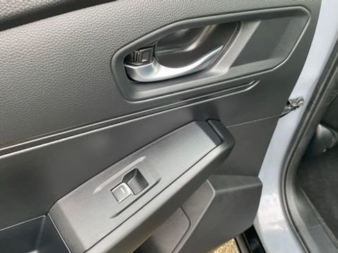 Used 2023 Honda Accord Sport image 18