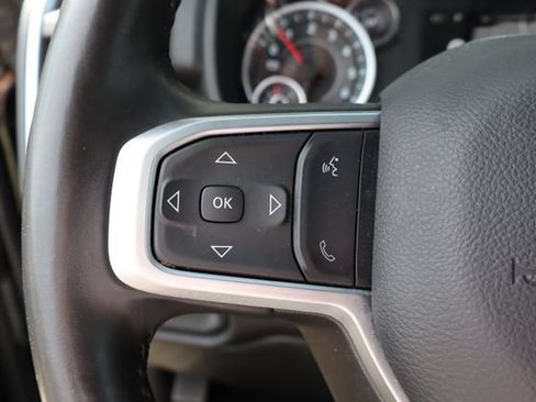 Used 2024 RAM 2500 Big Horn w/ Night Edition AWD/4WD image 18