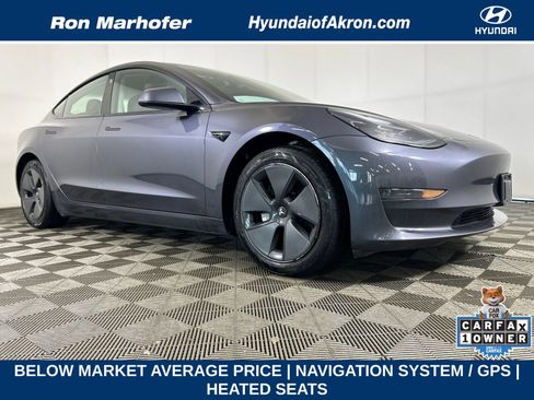 Used 2023 Tesla Model 3 Standard Range RWD image 1