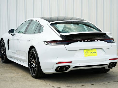 Used 2023 Porsche Panamera 4S w/ Sportdesign Package image 54