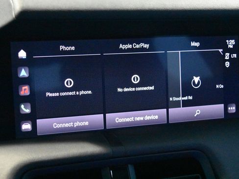 Used 2024 Porsche Taycan image 12