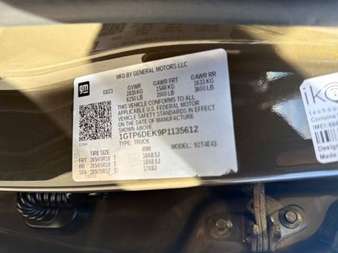 Used 2023 GMC Canyon AT4 w/ AT4 Premium Package image 29