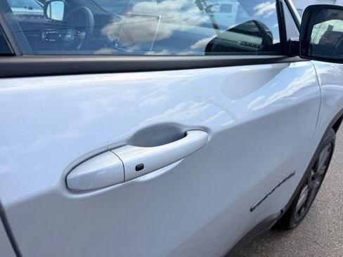 New 2026 Jeep Compass Latitude image 26