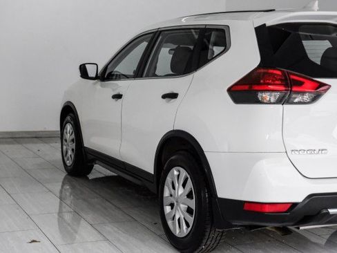 Used 2017 Nissan Rogue S FWD image 50