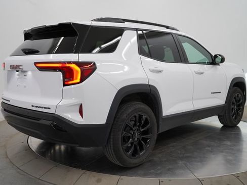 Used 2025 GMC Terrain Elevation w/ Black Edition AWD/4WD image 7