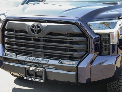 Used 2024 Toyota Tundra Limited AWD/4WD image 22