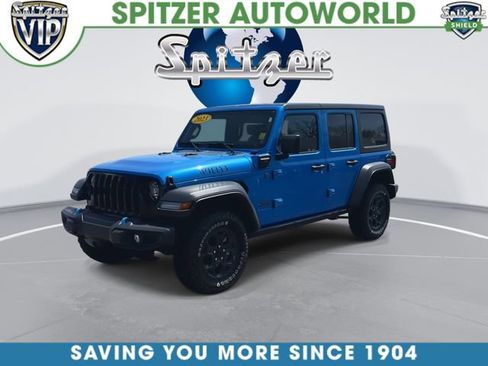Used 2023 Jeep Wrangler Unlimited w/ Cold Weather Group AWD/4WD image 4