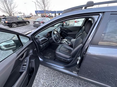 Certified 2024 Subaru Crosstrek 2.5i Limited w/ Crosstrek Mirror Package image 12