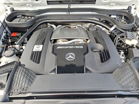 Certified 2025 Mercedes-Benz G 63 AMG 4MATIC image 28