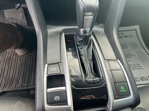 Used 2016 Honda Civic EX-T image 18