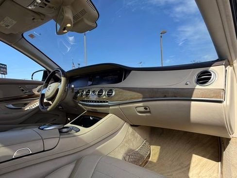 Used 2016 Mercedes-Benz S 550 Sedan image 22
