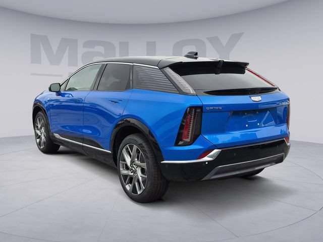 Certified 2025 Cadillac Optiq Luxury 1 AWD/4WD image 3