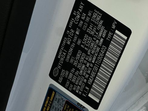 New 2026 Genesis GV80 2.5T Advanced image 30