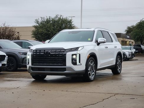 Used 2025 Hyundai Palisade Limited image 3