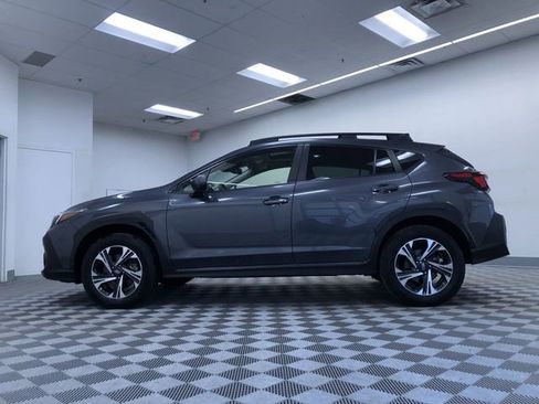 Used 2024 Subaru Crosstrek 2.0i Premium image 12