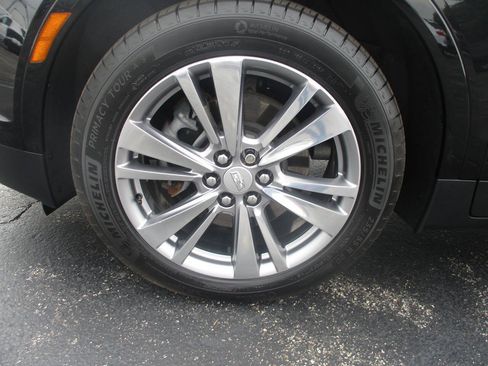 Used 2024 Cadillac XT5 Premium Luxury AWD/4WD image 10