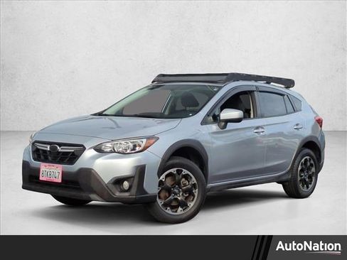 Used 2021 Subaru Crosstrek 2.0i Premium image 1