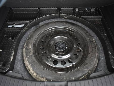 Used 2019 Ford Escape S image 33