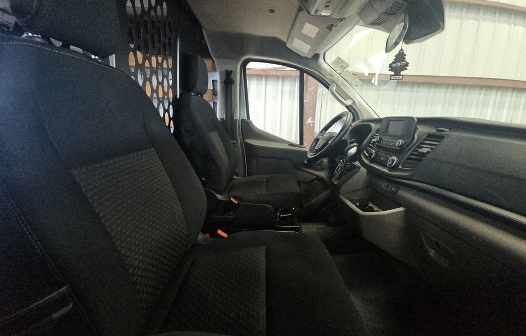 Used 2025 Ford Transit 250 Low Roof w/ Exterior Upgrade Package RWD image 8