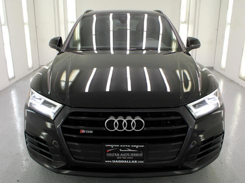 Used 2019 Audi SQ5 Premium Plus w/ Premium Plus Package image 3