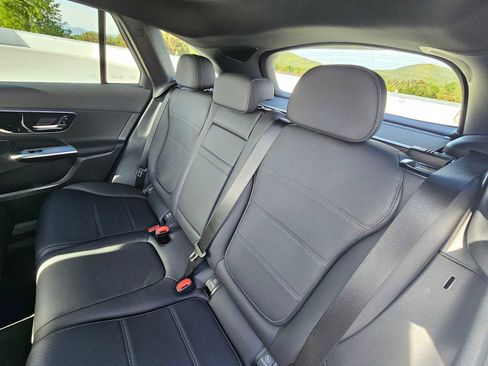 New 2026 Mercedes-Benz GLC 300 4MATIC image 17