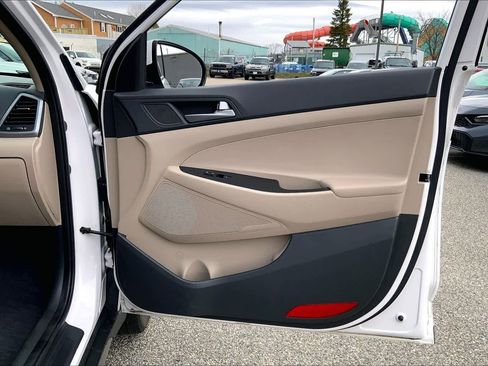 Used 2017 Hyundai Tucson Sport w/ Cargo Package AWD/4WD image 23