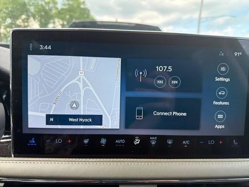 Used 2023 Lincoln Corsair AWD w/ Equipment Group 101A image 27