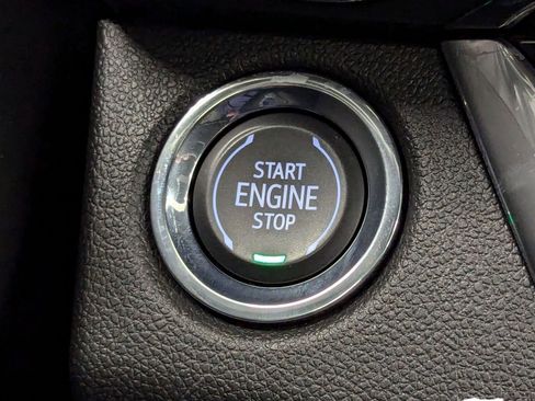 Used 2024 Buick Envista Avenir image 30