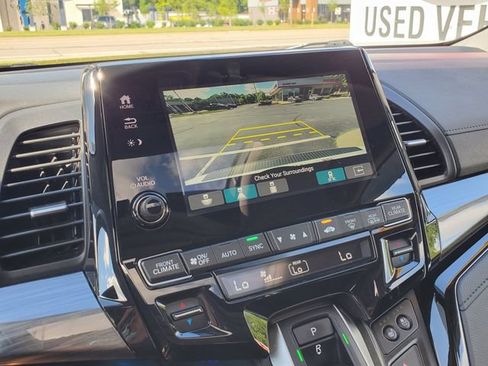 Used 2023 Honda Odyssey Elite image 34