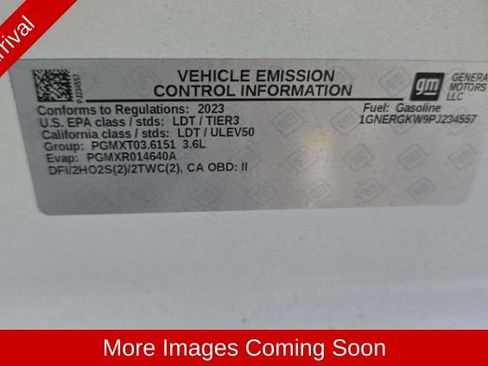 Used 2023 Chevrolet Traverse LT FWD image 7