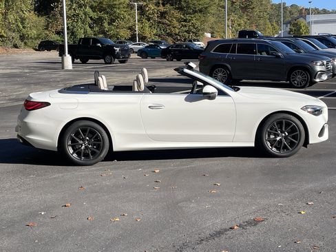 New 2026 Mercedes-Benz CLE 300 4MATIC Cabriolet image 9