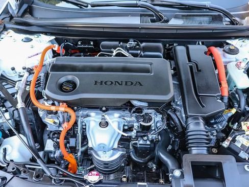 Used 2025 Honda Accord Sport image 29