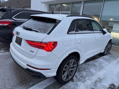 Used 2022 Audi Q3 2.0T Premium Plus w/ Premium Plus Package image 5
