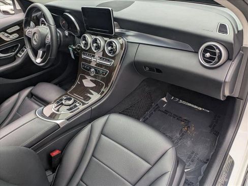 Used 2017 Mercedes-Benz C 300 4MATIC Sedan image 21